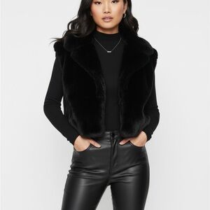 Fashion Nova Luxe Black Faux Fur Vest